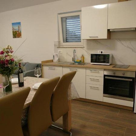 Apartmani Sabbioso Lopar Bagian luar foto