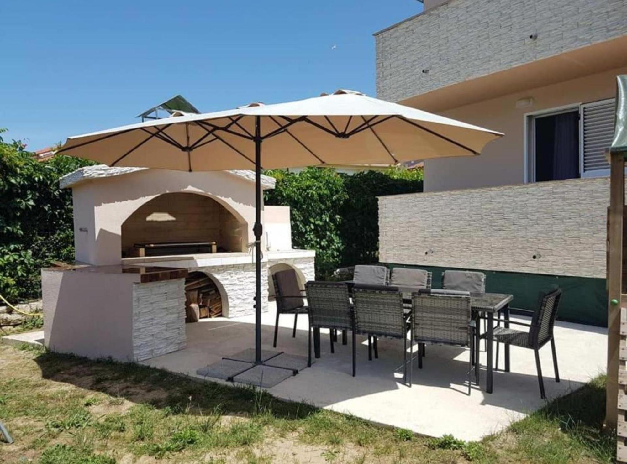 Apartmani Sabbioso Lopar Bagian luar foto