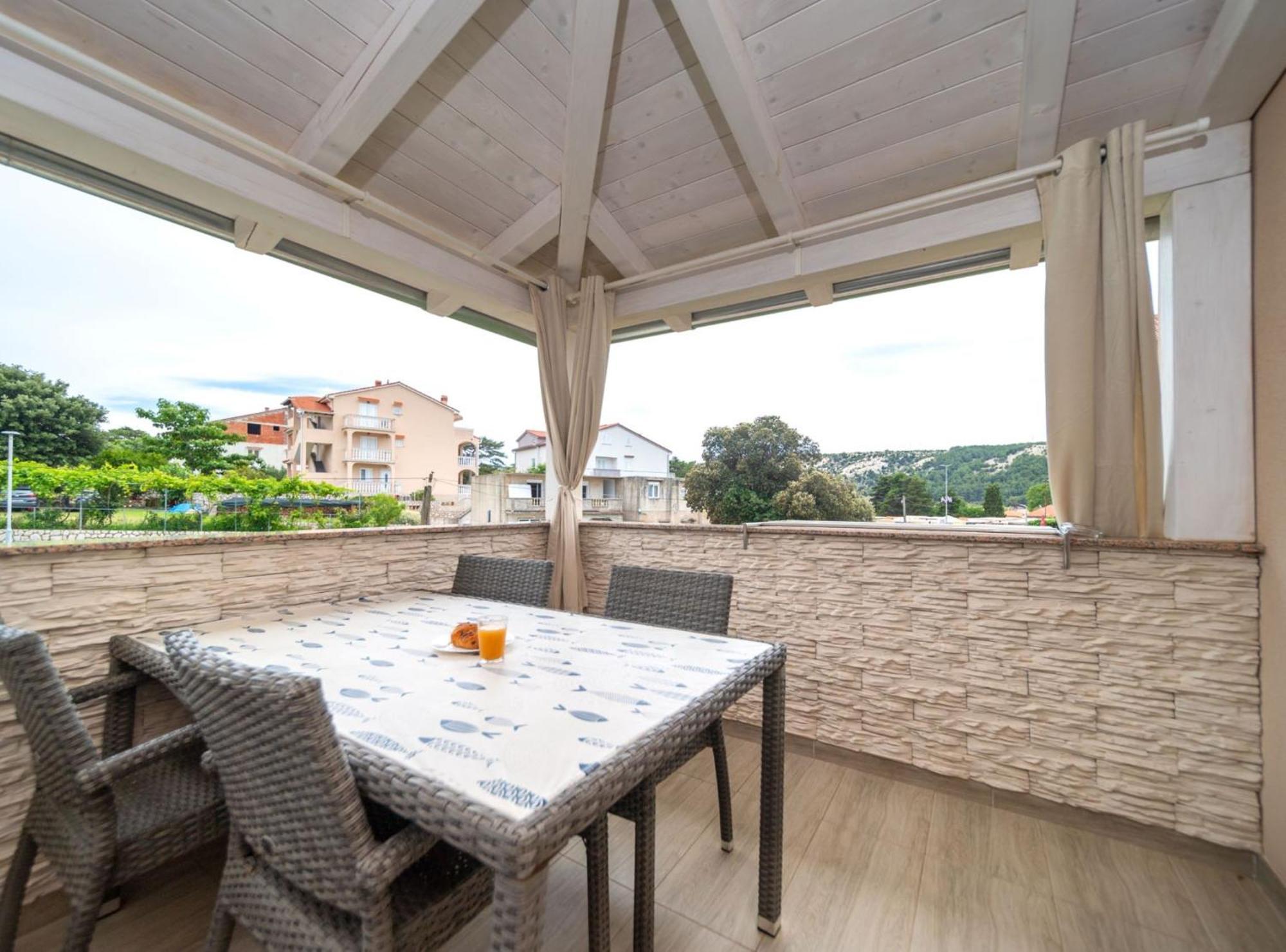 Apartmani Sabbioso Lopar Bagian luar foto